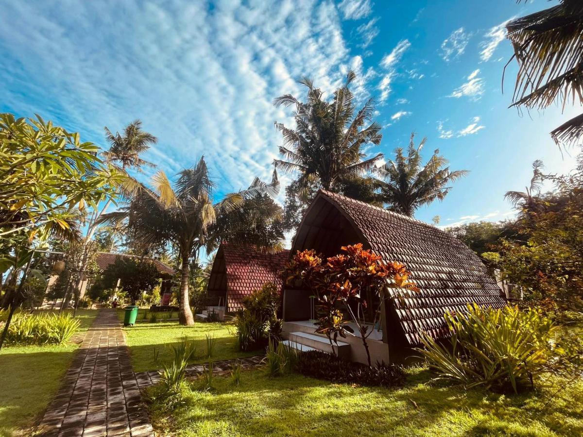 Apit Lawang Villas & Resto Batununggul Dış mekan fotoğraf