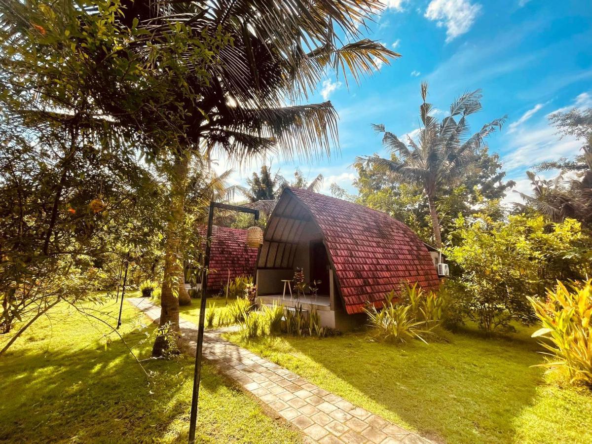Apit Lawang Villas & Resto Batununggul Dış mekan fotoğraf