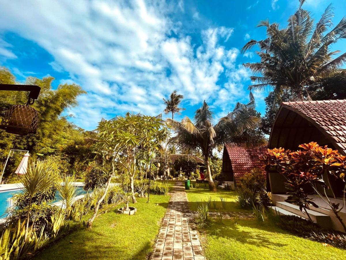 Apit Lawang Villas & Resto Batununggul Dış mekan fotoğraf