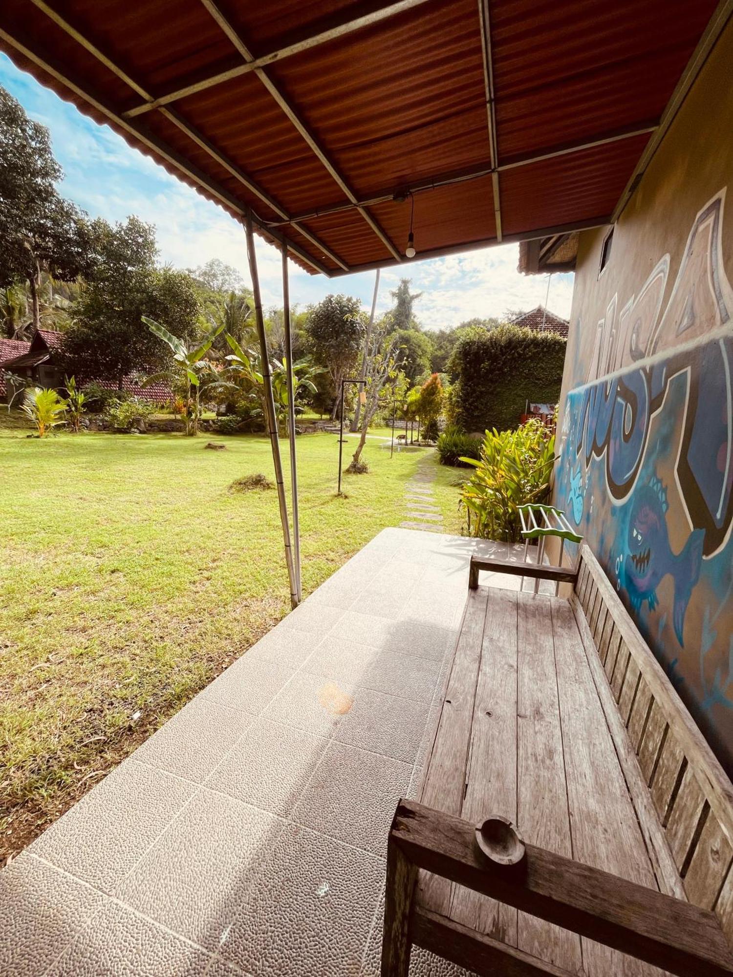 Apit Lawang Villas & Resto Batununggul Dış mekan fotoğraf